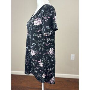 NEW LuLaRoe Womens Knit Tunic Top S Short Sleeve Pink Black Floral Scoop Neck